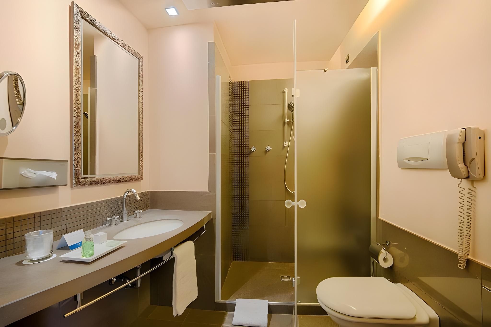 NH Bergamo Standard Room 3