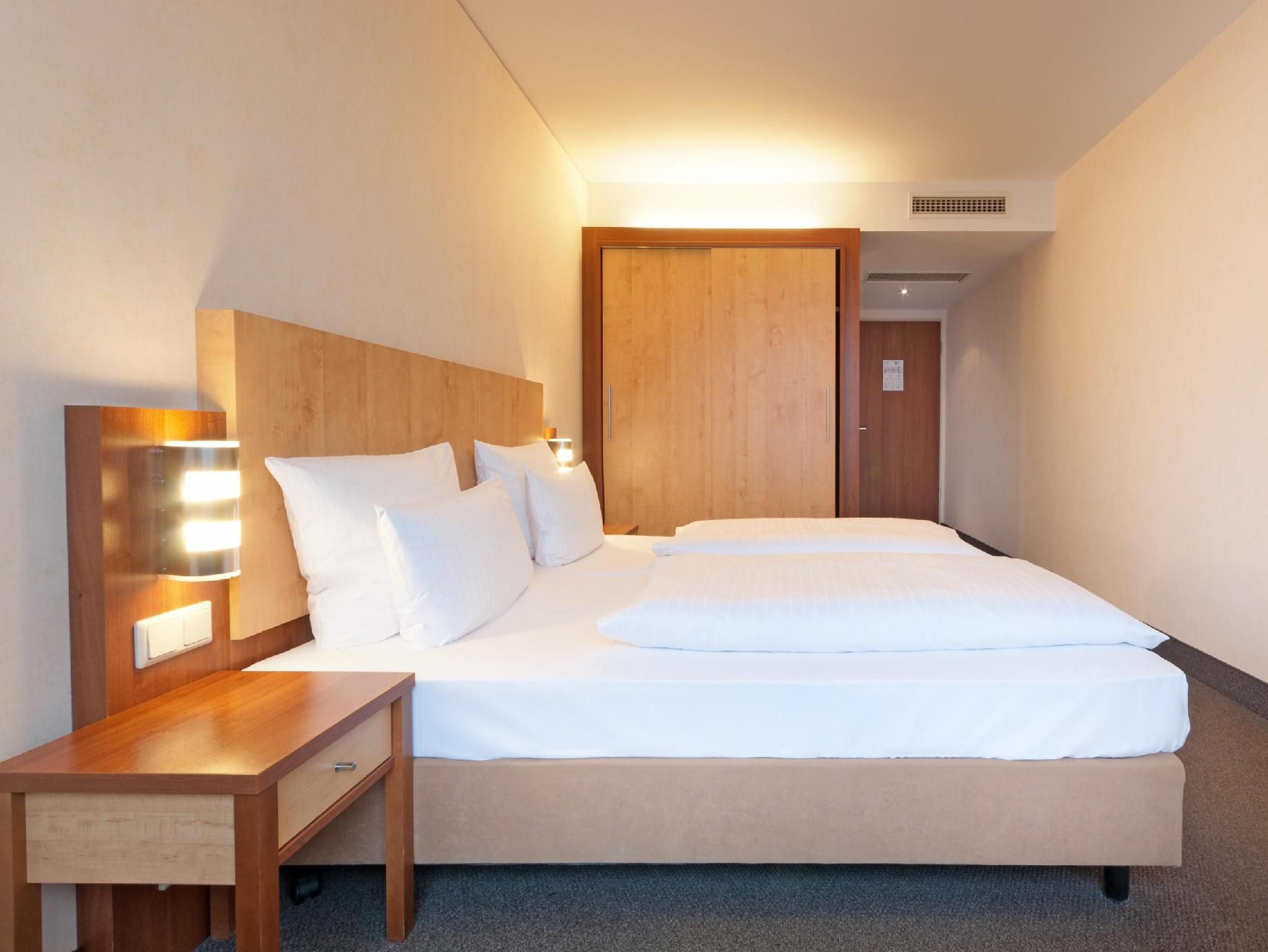 Standard Double Bed