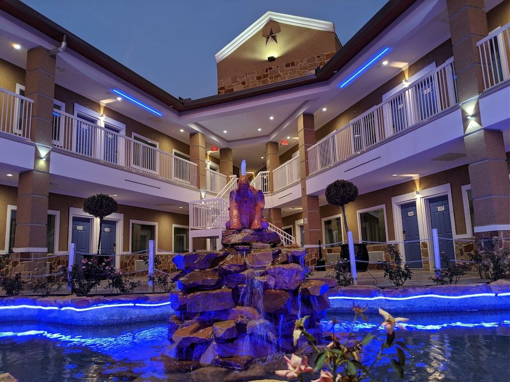 undefined Motel 6 Houston, TX - North 10