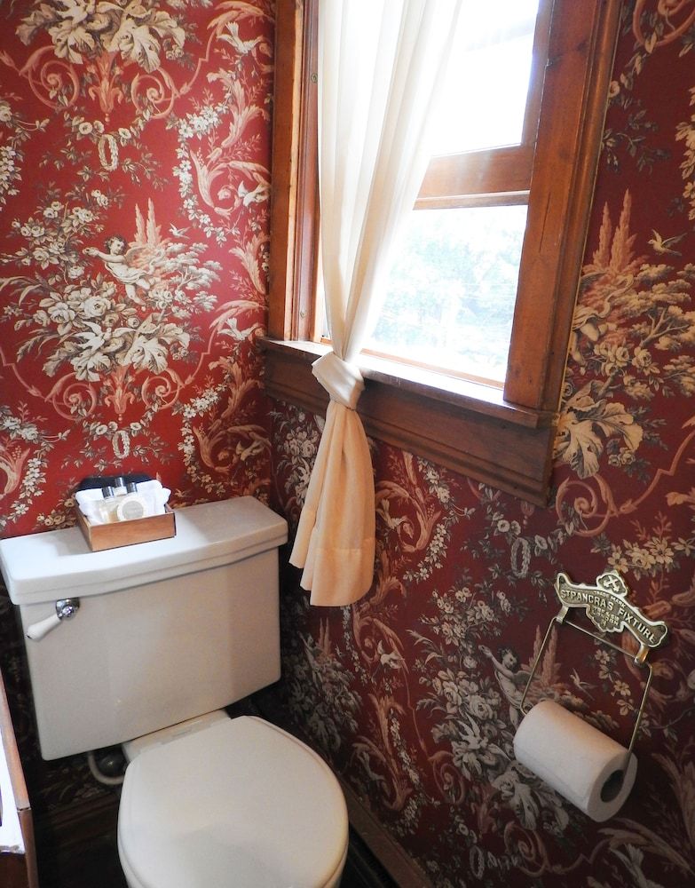 Champaign Garden Inn Berkely Room (3rd Floor) 4