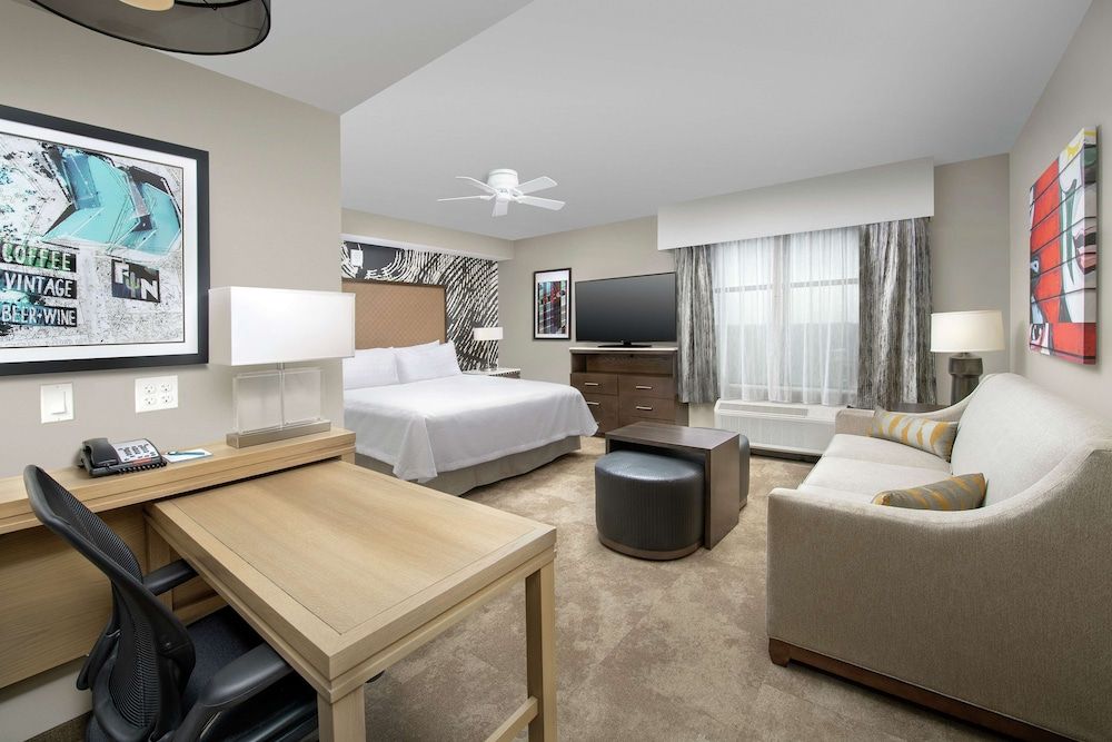 undefined Homewood Suites by Hilton Austin Downtown 2