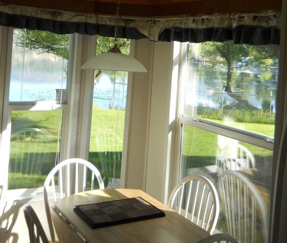 Cottage, 1 Queen Bed, Lake View, Lakeside