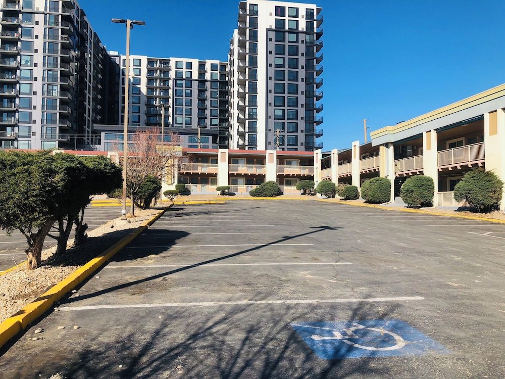 undefined Inn at the Highland Denver Downtown 9