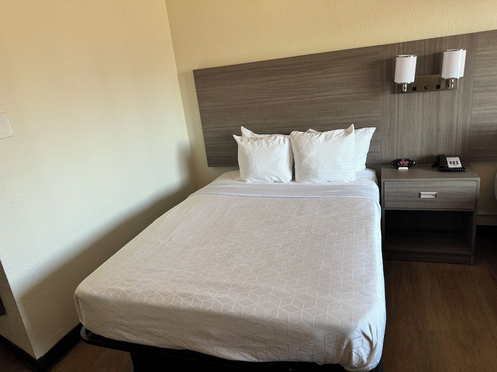 undefined Inn at the Highland Denver Downtown 2