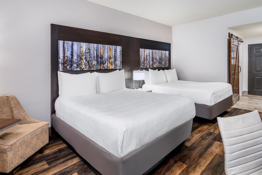 Standard Room, 2 Queen Beds, Non Smoking, Refrigerator & Microwave