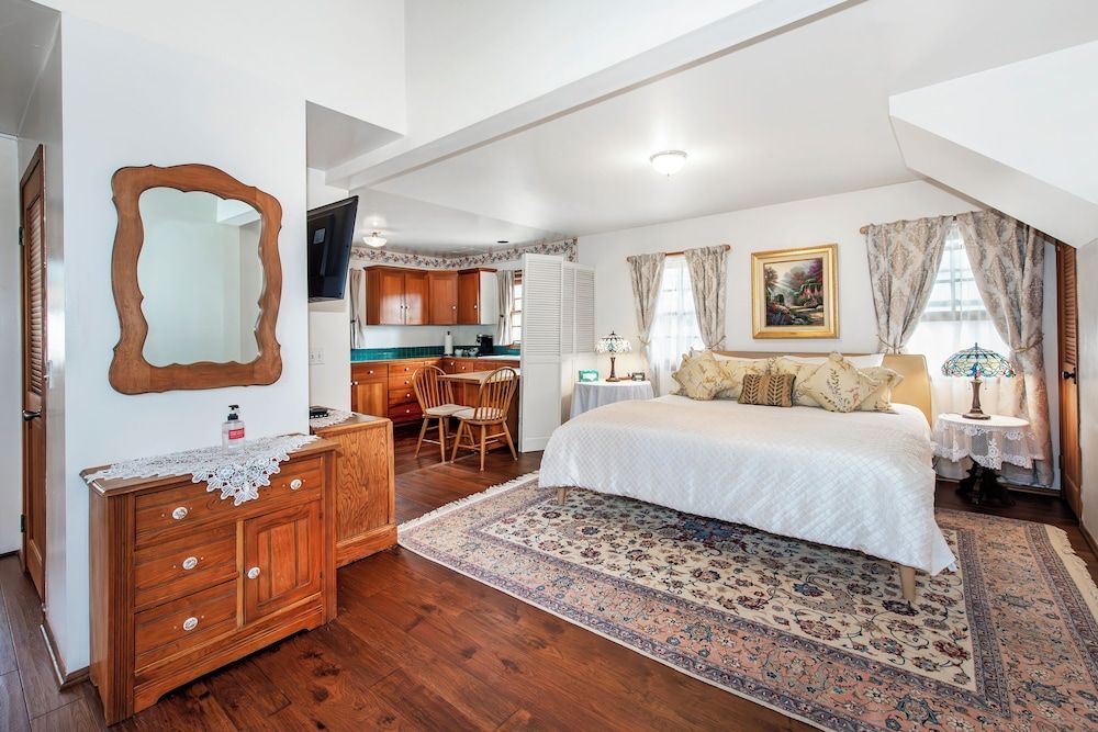 undefined Bath Street Inn 5