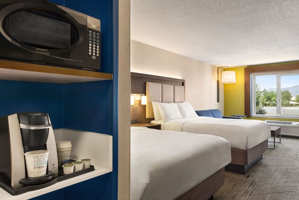 Suite, 2 Queen Beds