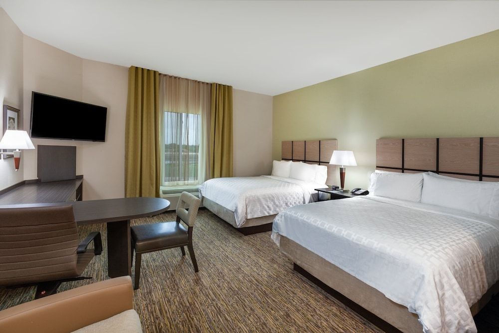 Studio Suite, 2 Queen Beds, Accessible (Communications, Accessible Tub)