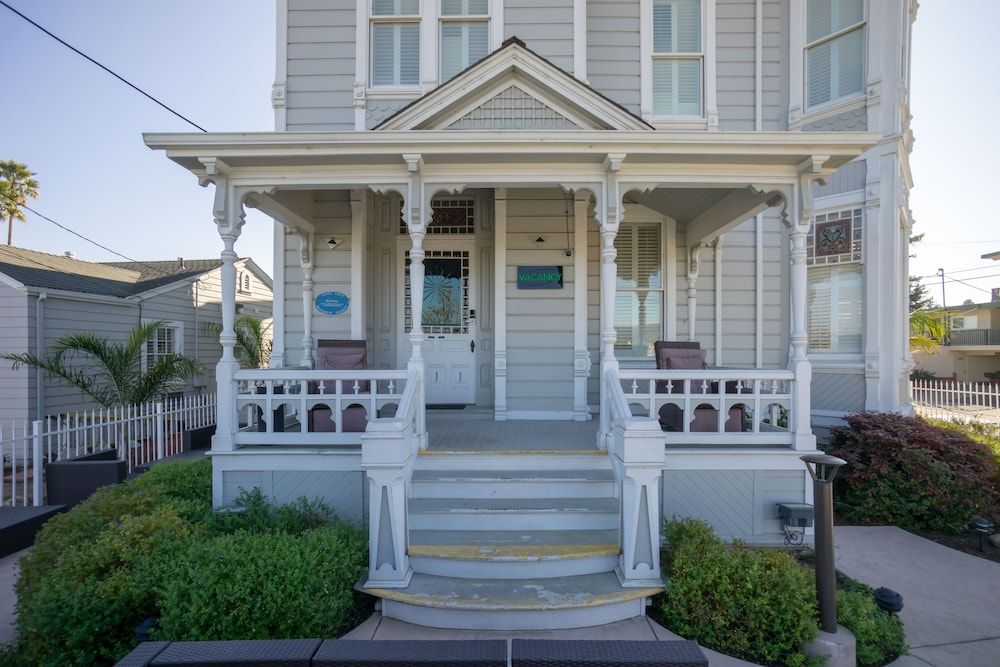 undefined Rio Vista Suites 3