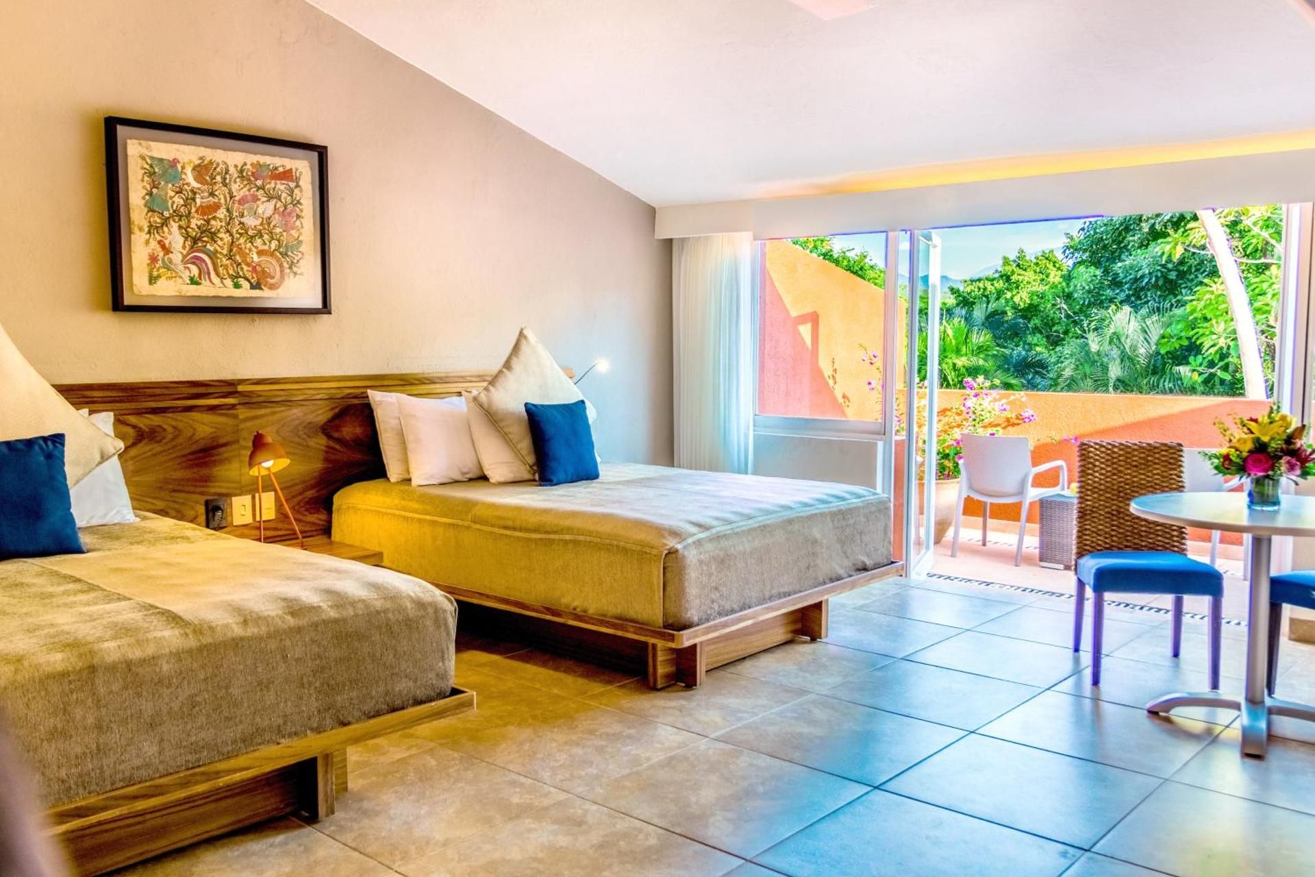 Deluxe Superior Two Beds