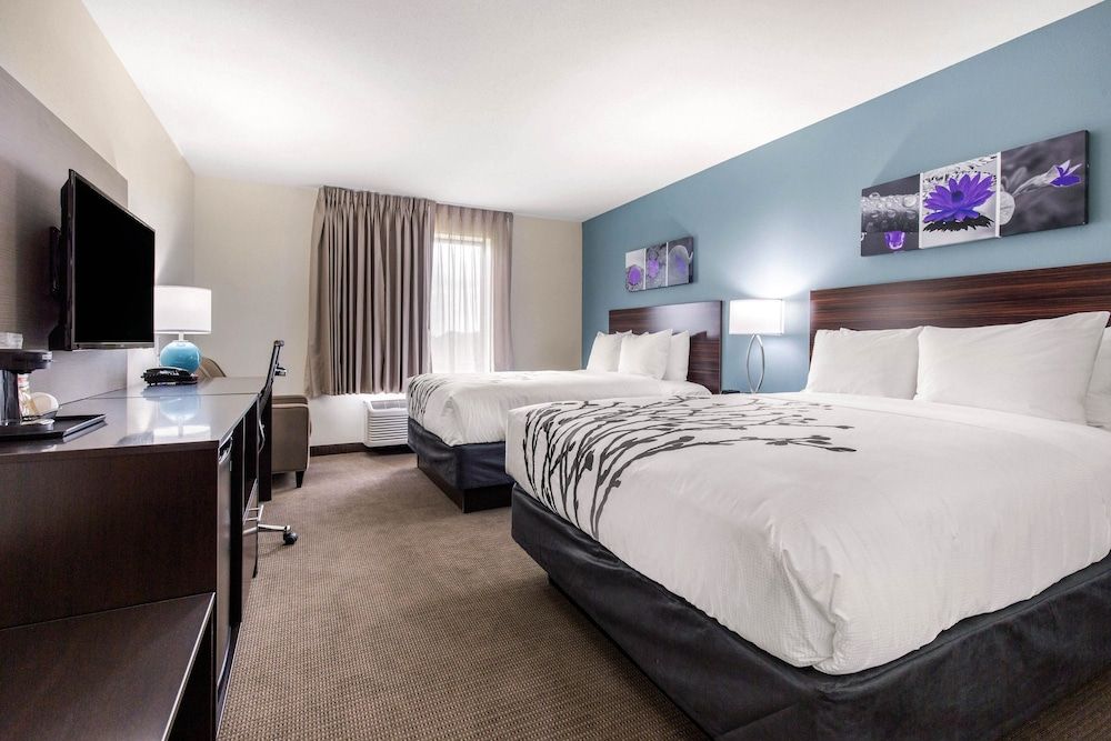 Standard Room, 2 Queen Beds, Non Smoking