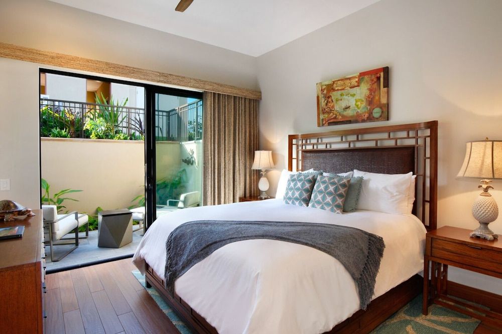 Laola 4-Bedroom Owner Designed Residence