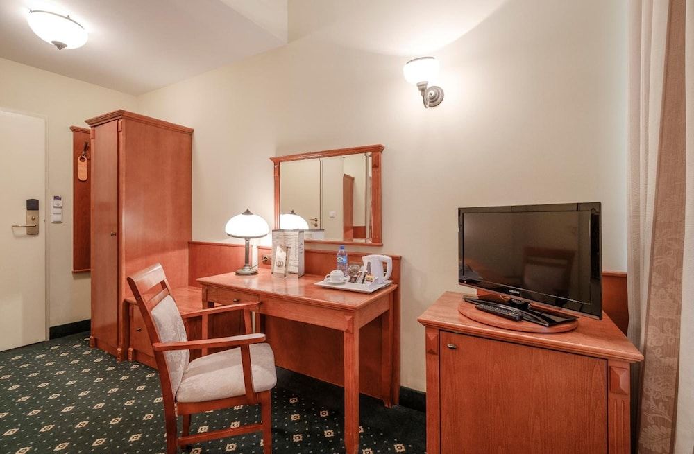 Hotel Hetman Standard Twin Room, 2 Twin Beds 3
