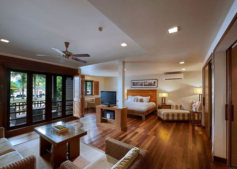 Ocean Front - Suite