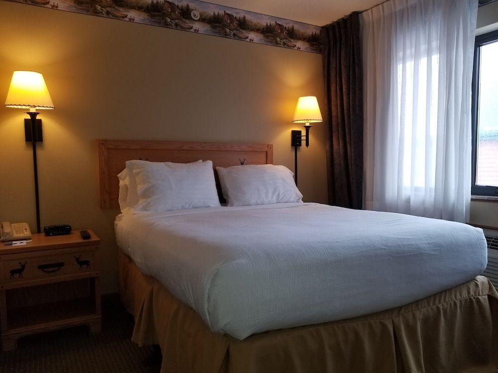 King and Sofa Bed Room