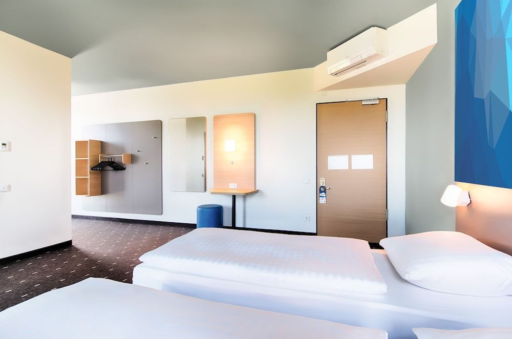 B&B Hotel Salzburg-Nord Twin Room 2