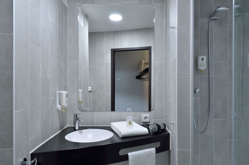 B&B Hotel Salzburg-Nord Twin Room 6