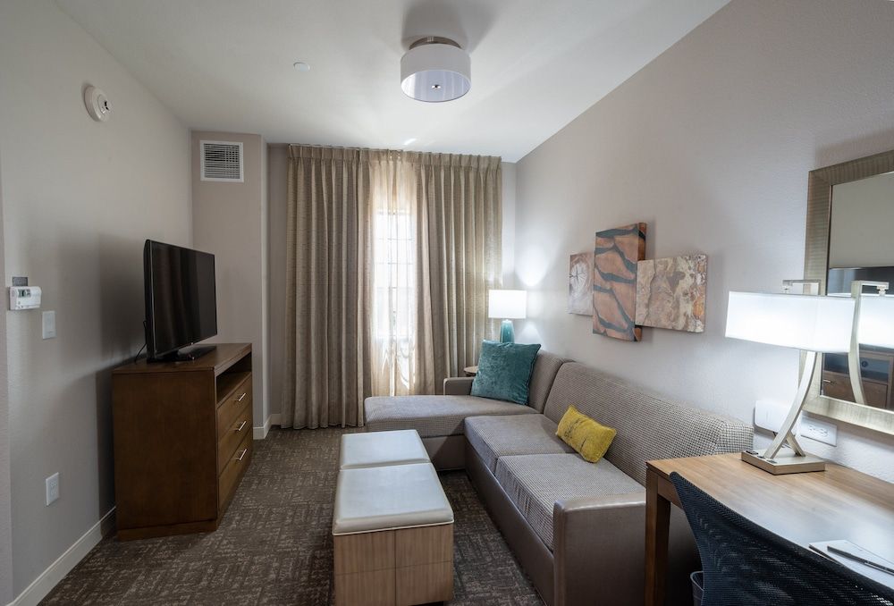 Studio Suite, 2 Queen Beds, Mobility Accessible, Kitchen (Mobility)
