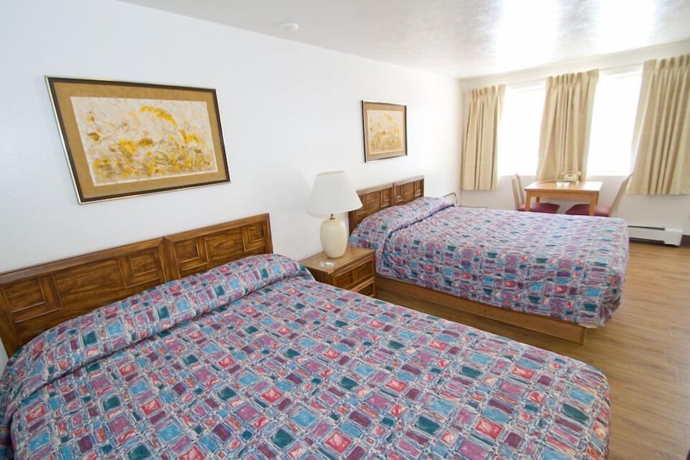 Room, 2 Queen Beds, Non Smoking