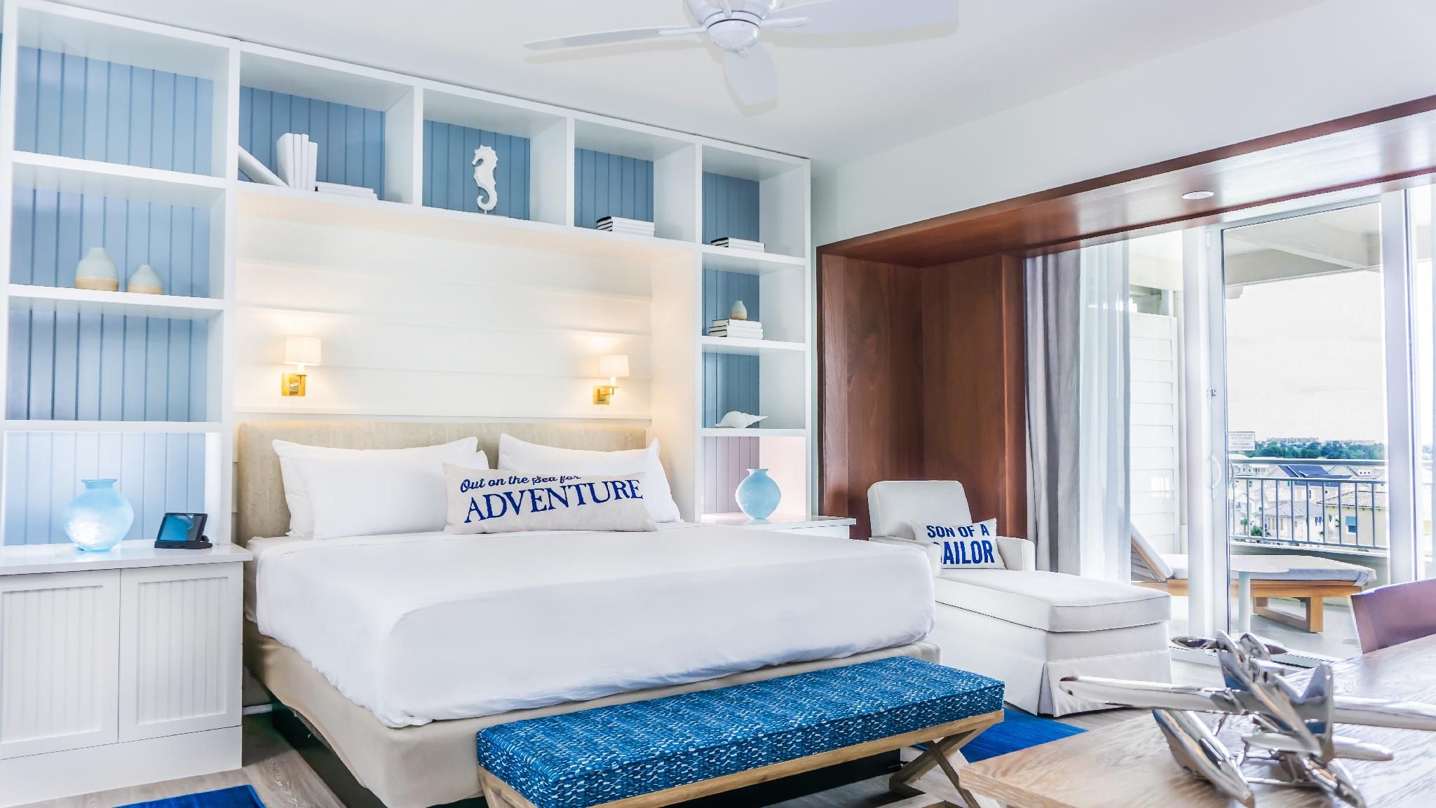 Deluxe King Pool View Suite