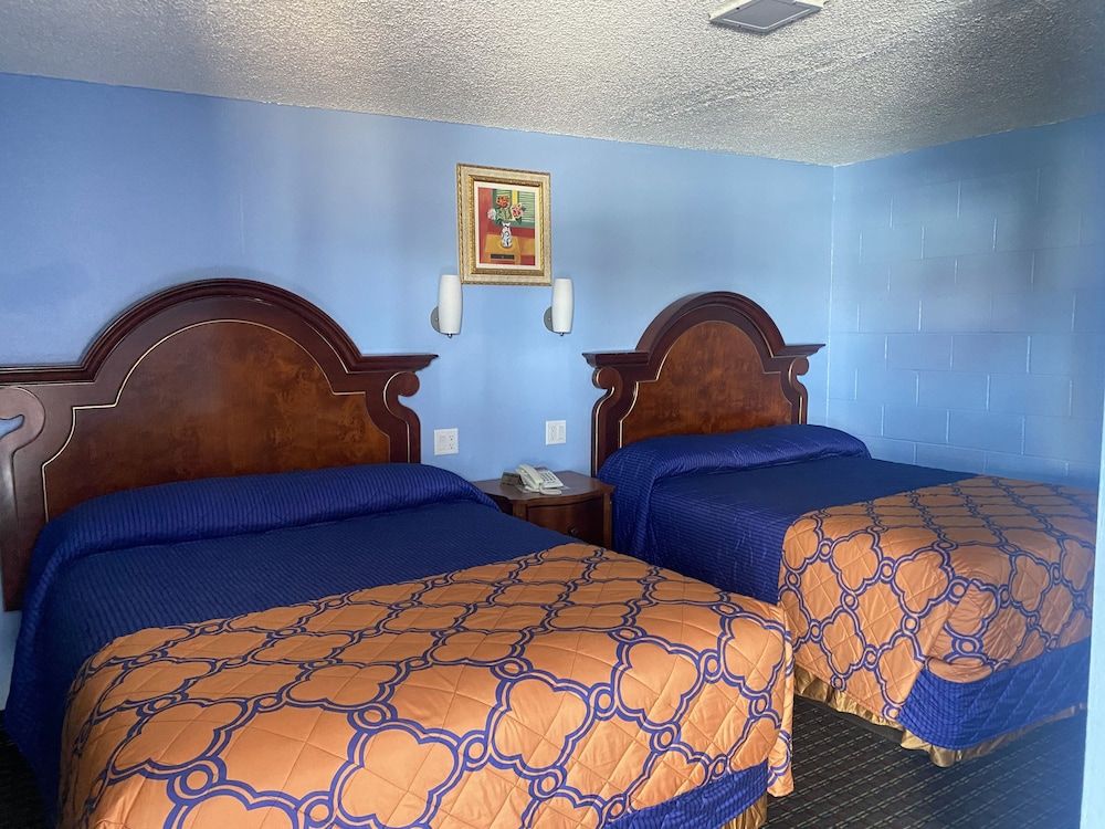 Room, 2 Queen Beds, Non Smoking