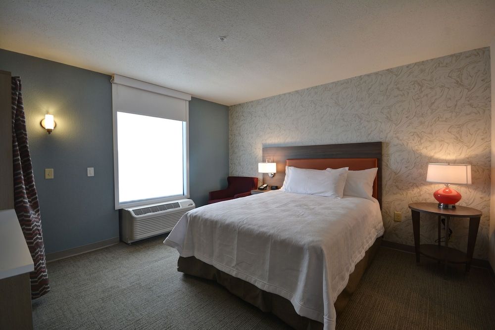 Studio, 1 King Bed, Accessible (Hearing)