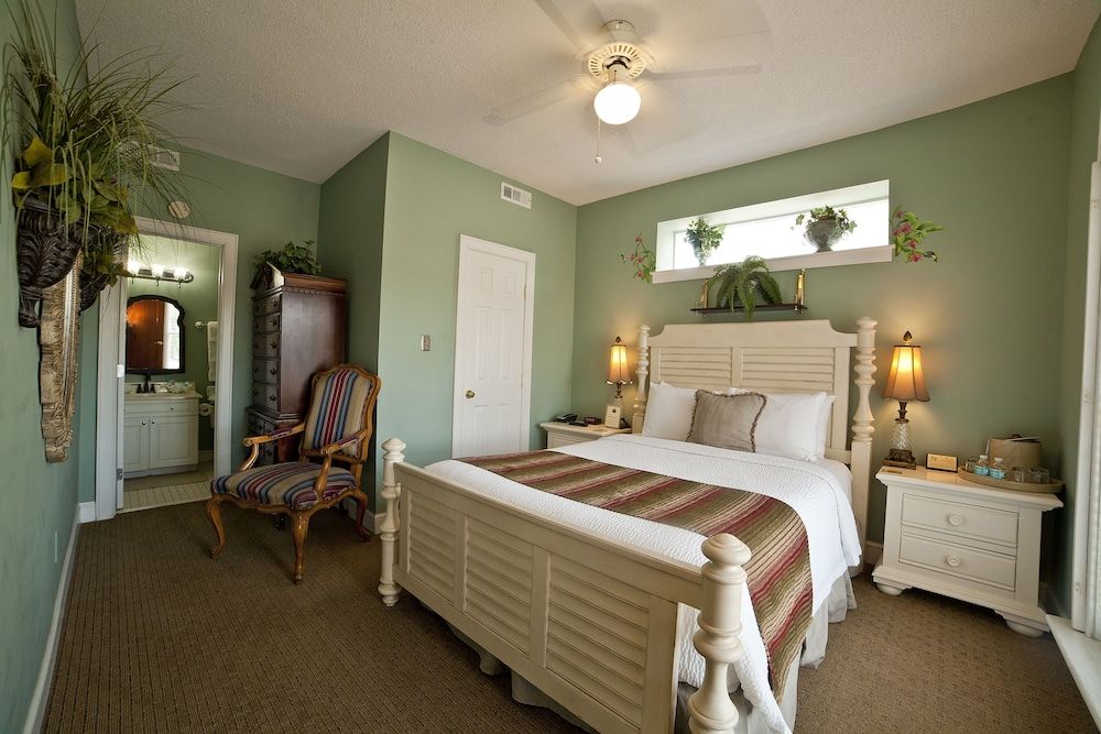 Desoto Beach Bed & Breakfast