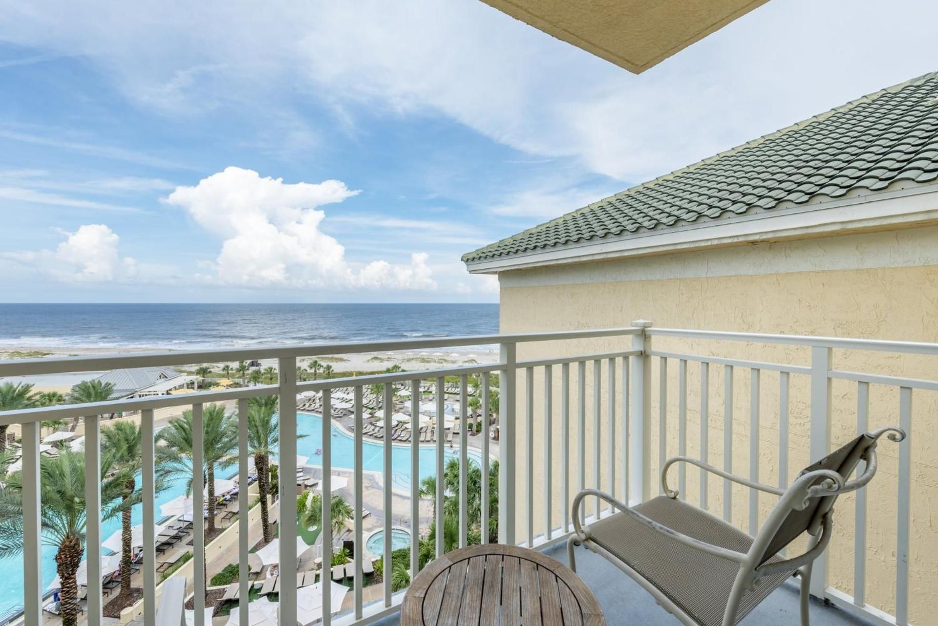 Accessible Premier Ocean View Room  1 King Bed