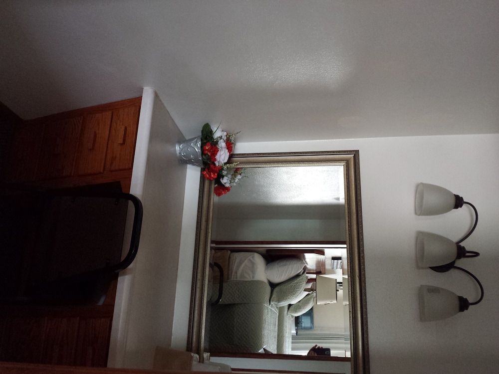 West Plains Motel Standard Room, 2 Double Beds, Non Smoking 16