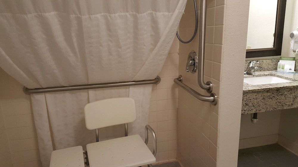 Room, 1 Queen Bed, Accessible, Non Smoking
