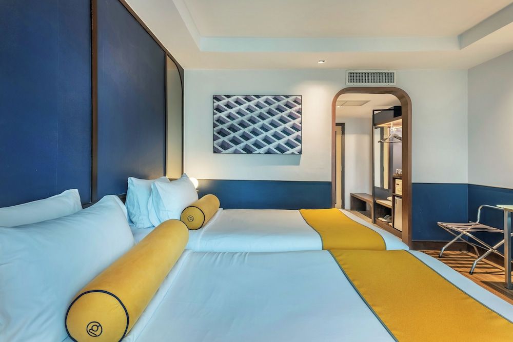 Graph Hotels Bangkok Superior Twin Room