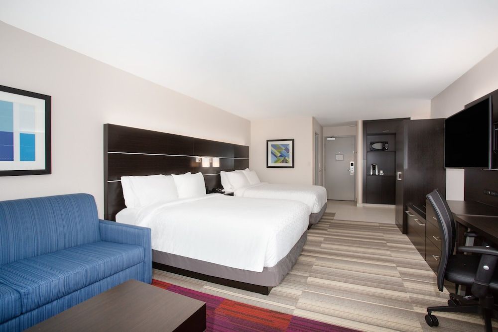 Suite, 2 Queen Beds