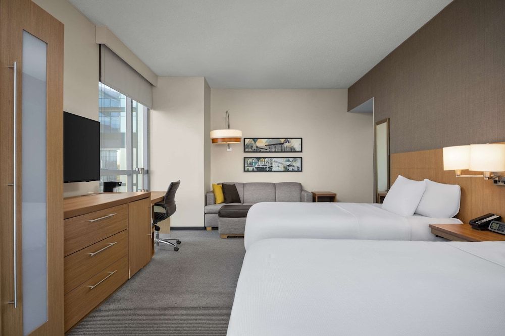 Room, 2 Queen Beds (Specialty)