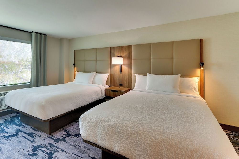 Suite, 1 King Bed with Sofa bed, Non Smoking (Hearing Accessible)