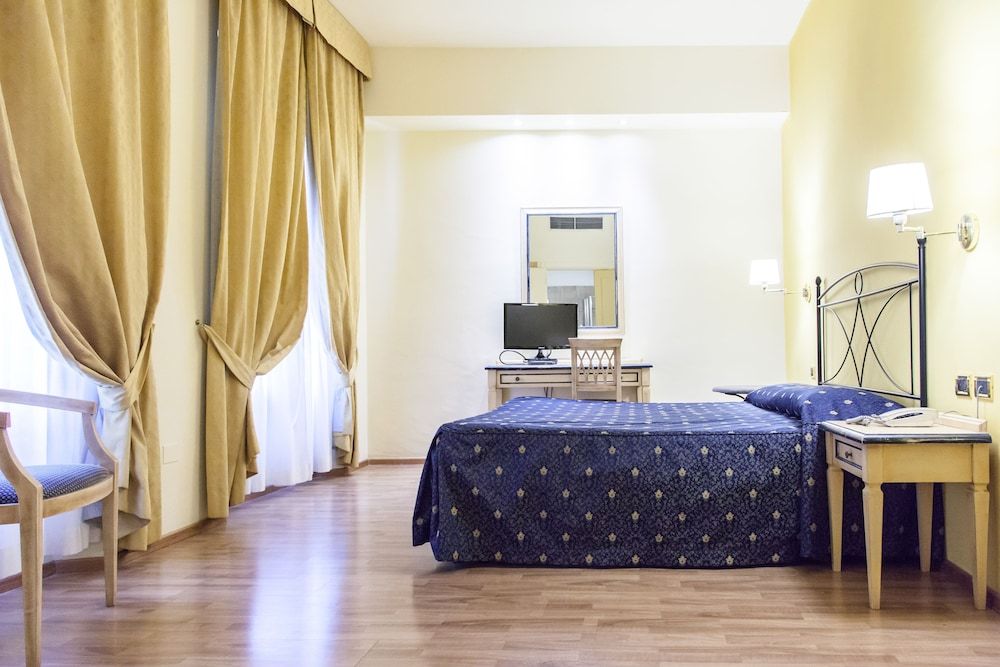 Benivieni Hotel Standard Double or Twin Room 2