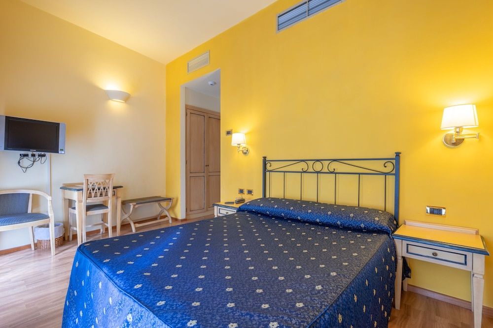 Benivieni Hotel Standard Double or Twin Room 3