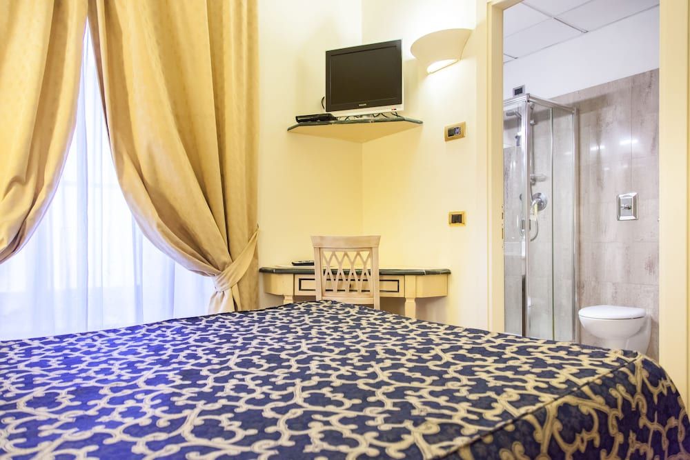 Benivieni Hotel Economy Room 2