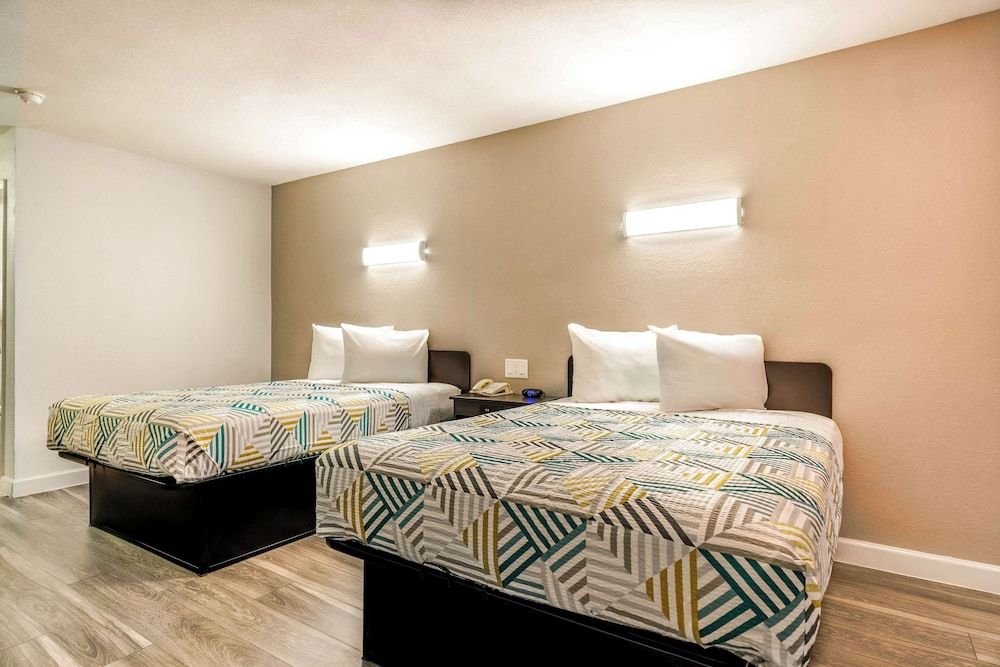 Standard Room, 2 Double Beds, Smoking