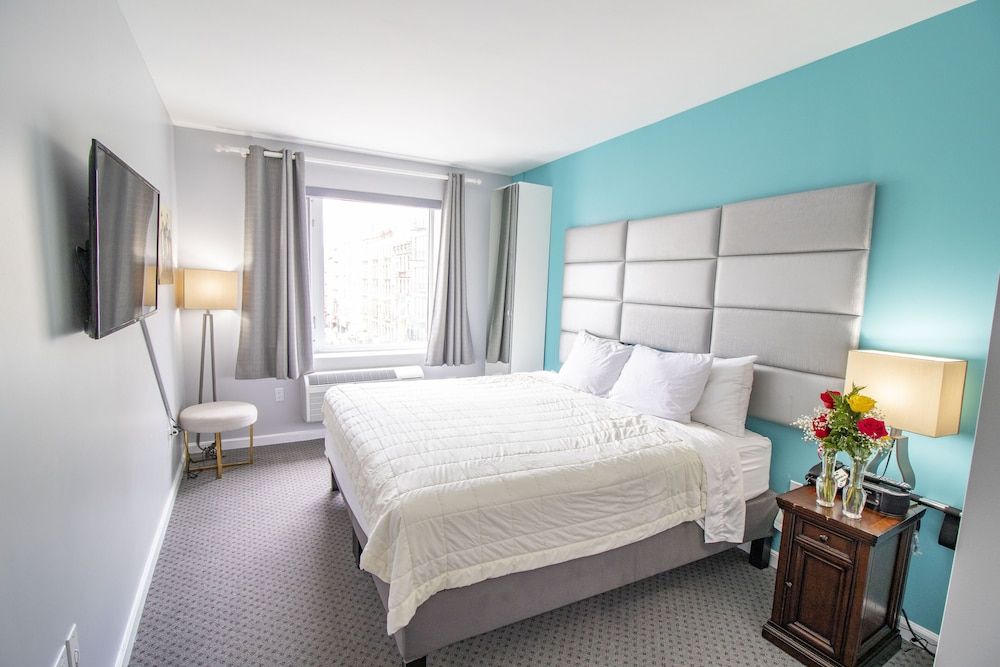 undefined Canal Loft Hotel