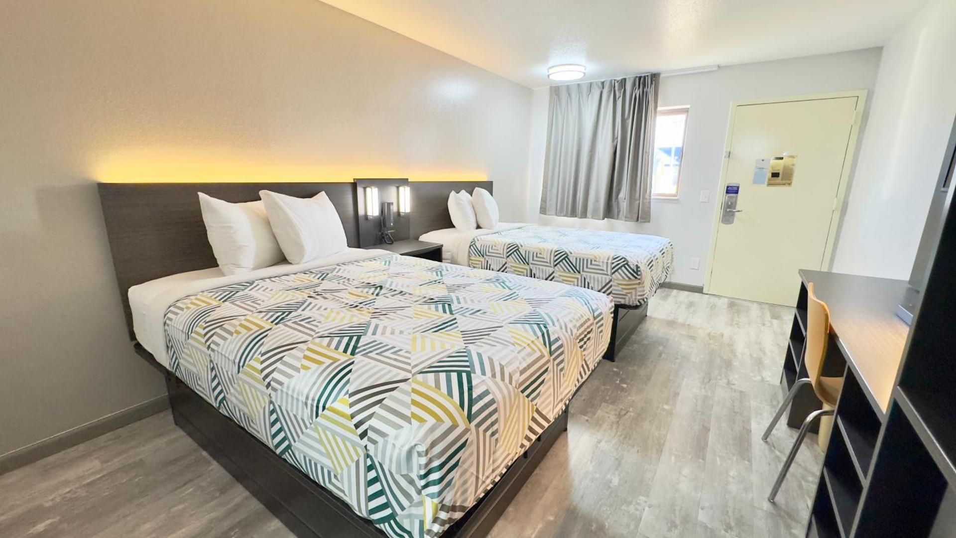 Quadruple Room - Non-Smoking
