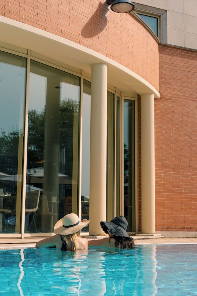 undefined Novotel Roma Est 6