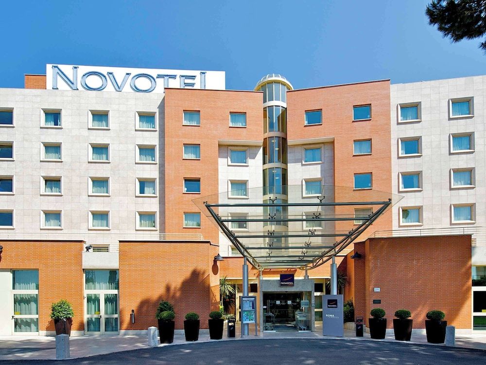 undefined Novotel Roma Est 8