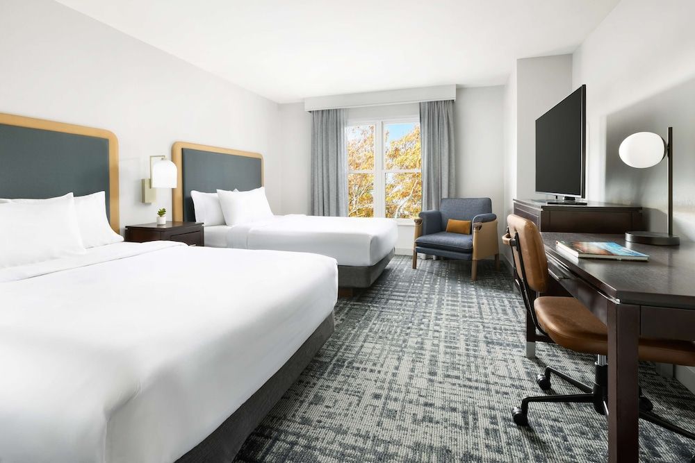 Room, 2 Queen Beds, Non Smoking
