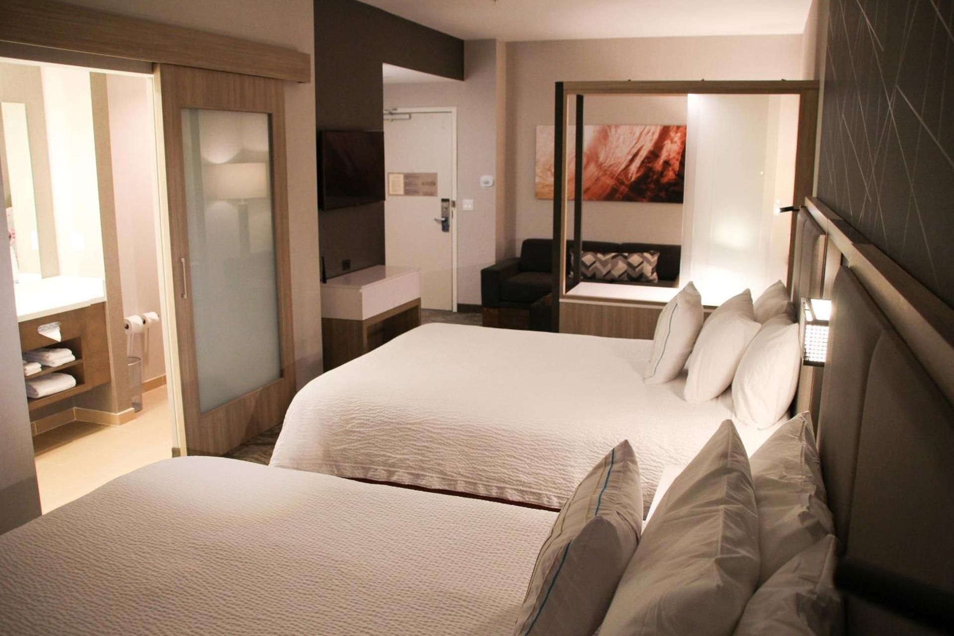 Suite with Two Queen Beds and Roll-in Shower - Mobility and Hearing Accessible