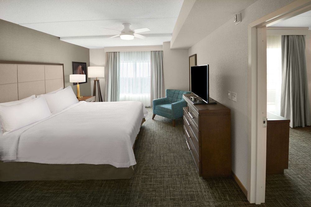 Room, 2 Bedrooms, Accessible, Balcony (Bathtub)
