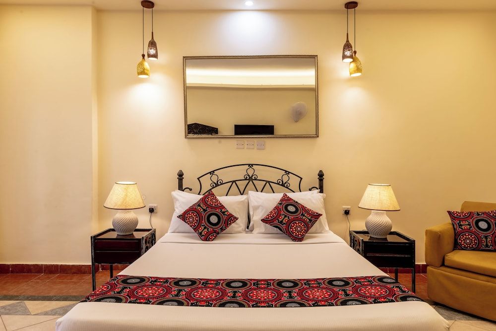 Sentrim Castle Royal Hotel Standard Double Room 9