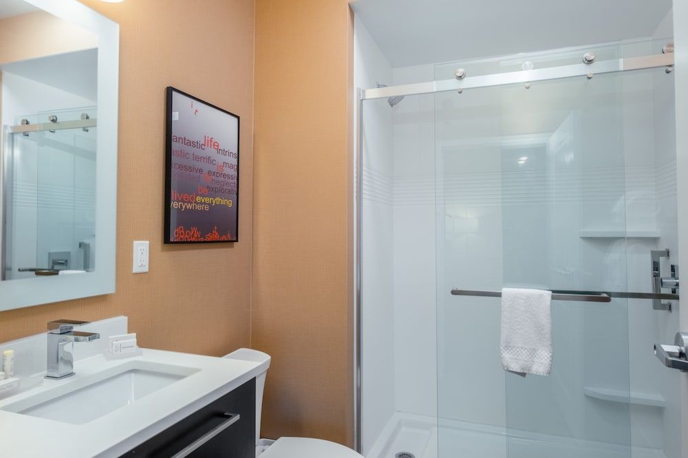 Suite, 1 Bedroom, Non Smoking (Mobility Accessible, Tub)