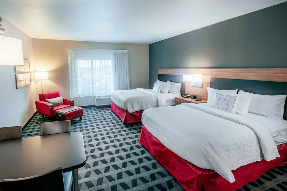 Studio, 2 Queen Beds, Non Smoking (Mobility Accessible, Tub)