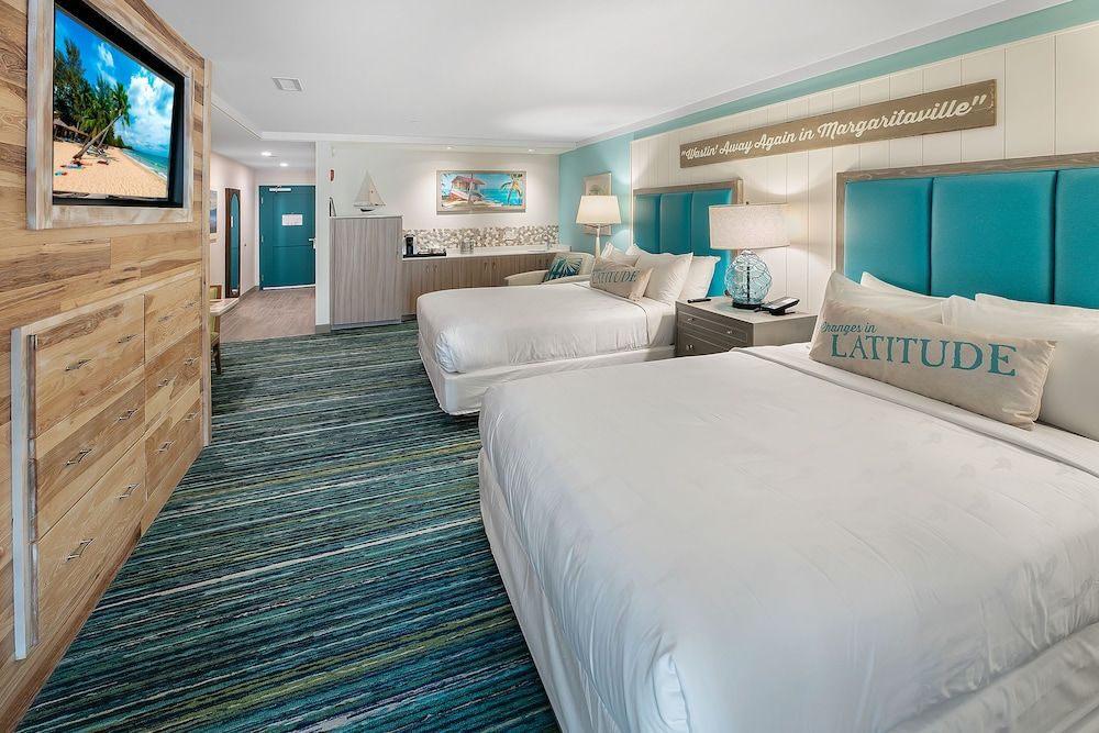 Standard Room, 2 Queen Beds (Double Queen Accessible)