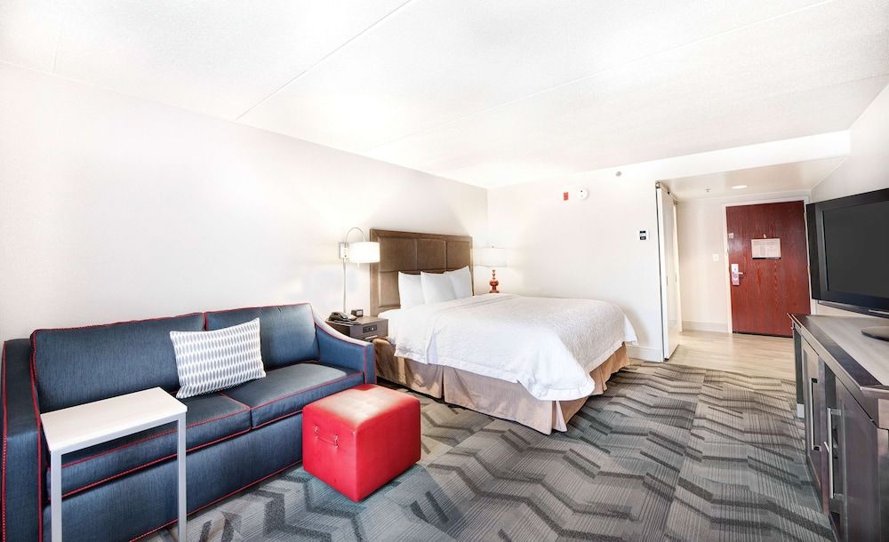 Hampton Inn & Suites Atlanta Galleria Room, Non Smoking (Study) 3